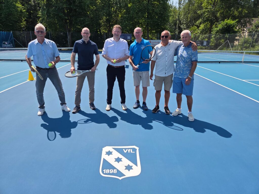 Tennis